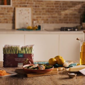 Receta de Rollitos espárragos verdes y salmón de Verleal